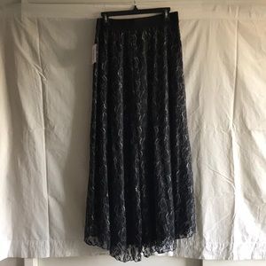 Lularoe black lace Lucy